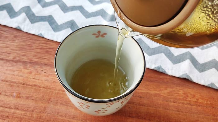 よもぎ茶の効能とおすすめ商品のレビュー！美肌・免疫力アップ効果が期待できるすごい健康茶。抗ガン作用も？